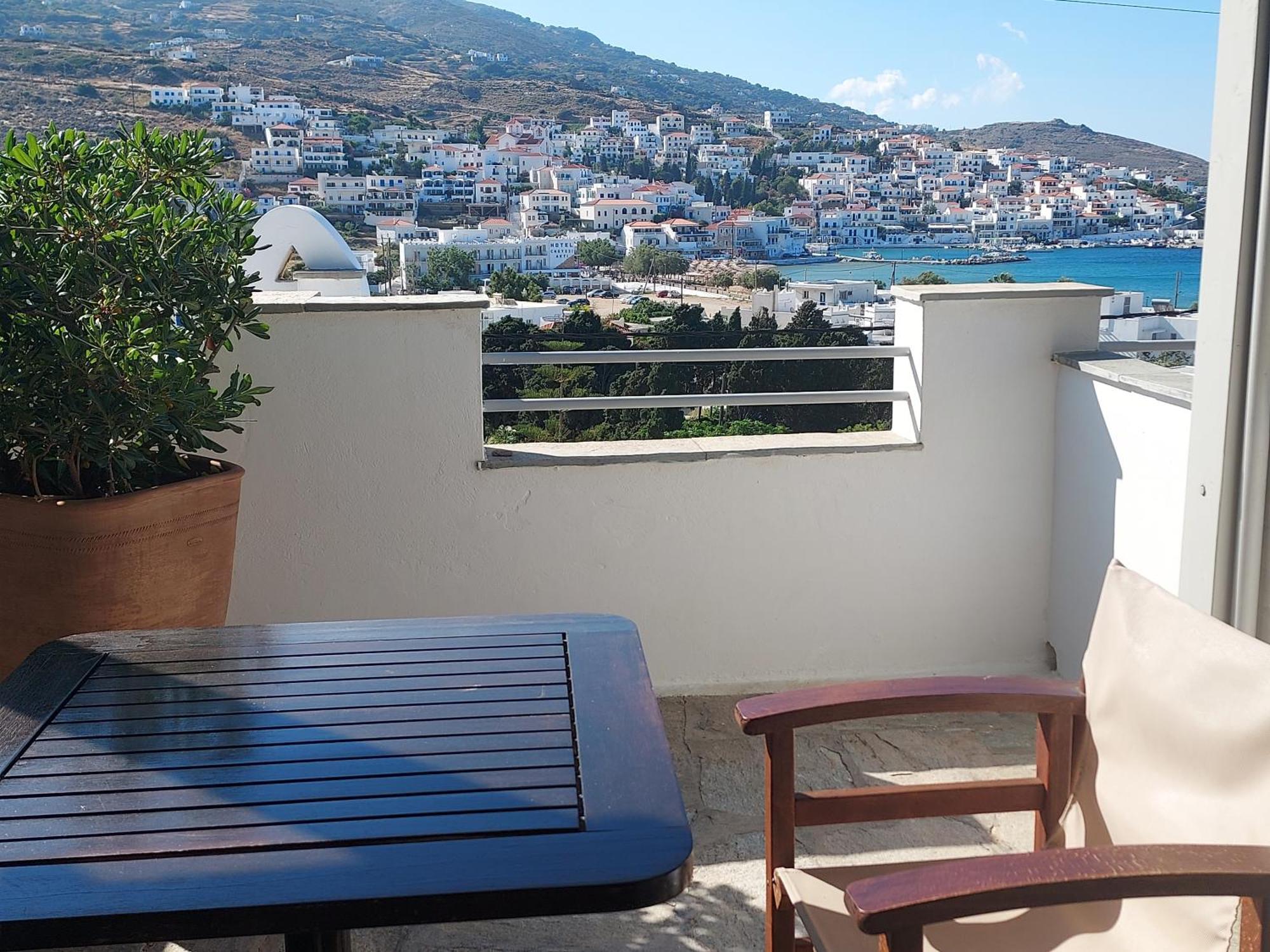 Villa Arni Andros - Βίλα Αρνη Batsíon Oda fotoğraf