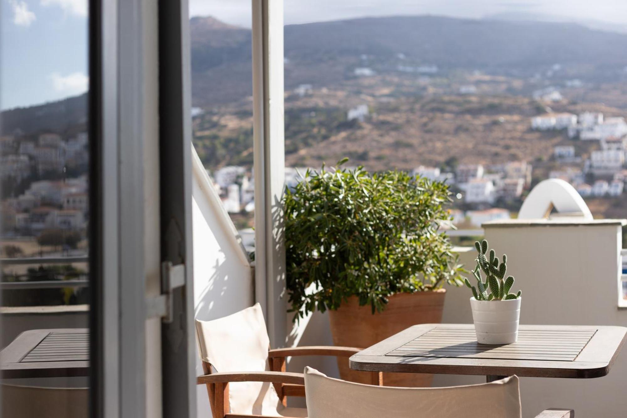 Villa Arni Andros - Βίλα Αρνη Batsíon Oda fotoğraf